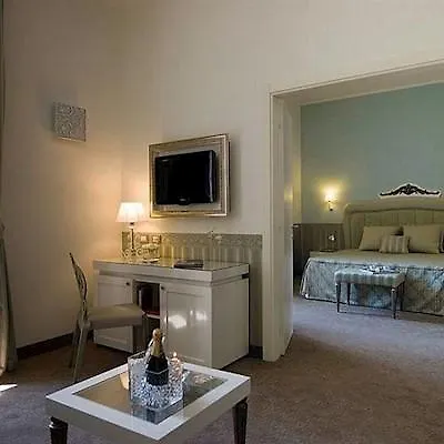 Jr Hotels Oriente Bari 4*,